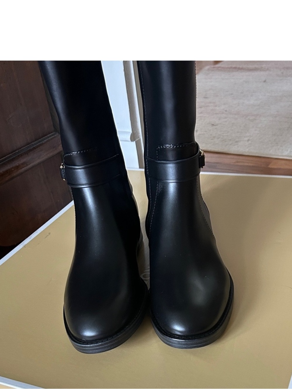 Michael Kors Carson Flat Boot Faux Leather US 8M NIB - Fall/Winter Must Have! - Picture 5 of 6